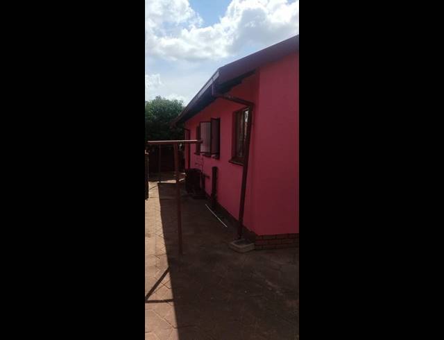 3 BEDROOM HOUSE FOR SALE IN SOSHANGUVE WW